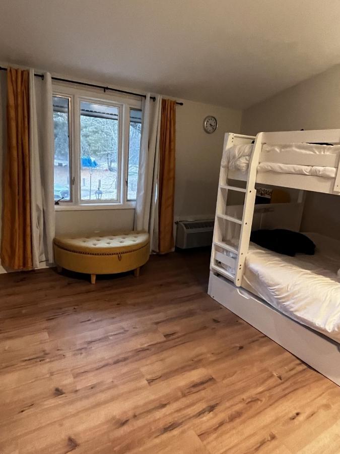 Newly Remodeled Mid-Century Modern Lake Condo Lake Geneva Zewnętrze zdjęcie