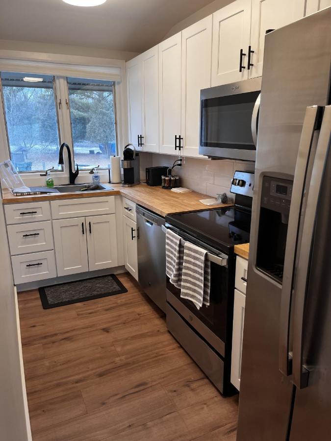Newly Remodeled Mid-Century Modern Lake Condo Lake Geneva Zewnętrze zdjęcie